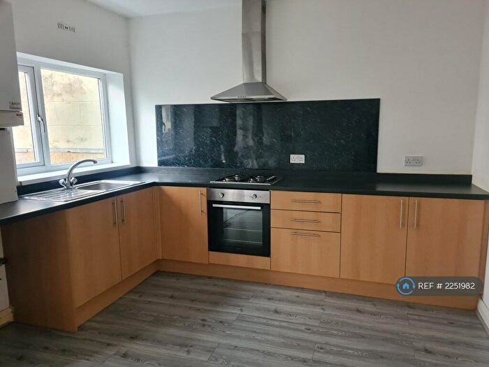 3 Bedroom Terraced House To Rent In Countess Street, Accrington, BB5