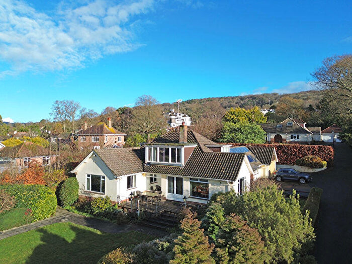 3 Bedroom Detached Bungalow For Sale In Salcombe Hill Close, Sidmouth, EX10