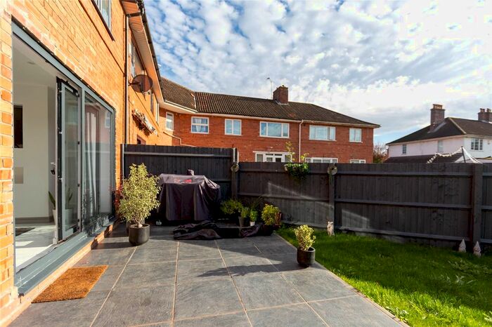 3 Bedroom Semi-Detached House To Rent In Shirehampton Road, Coombe Dingle, Bristol, BS9