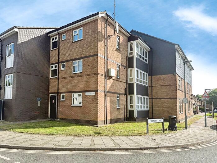 1 Bedroom Flat For Sale In Queen Street, Bedford, Bedfordshire, MK40