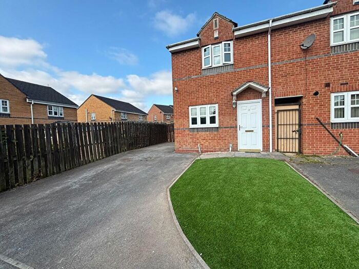 2 Bedroom End Of Terrace House For Sale In Sandalwood Mews, Allerton, Bradford, BD15