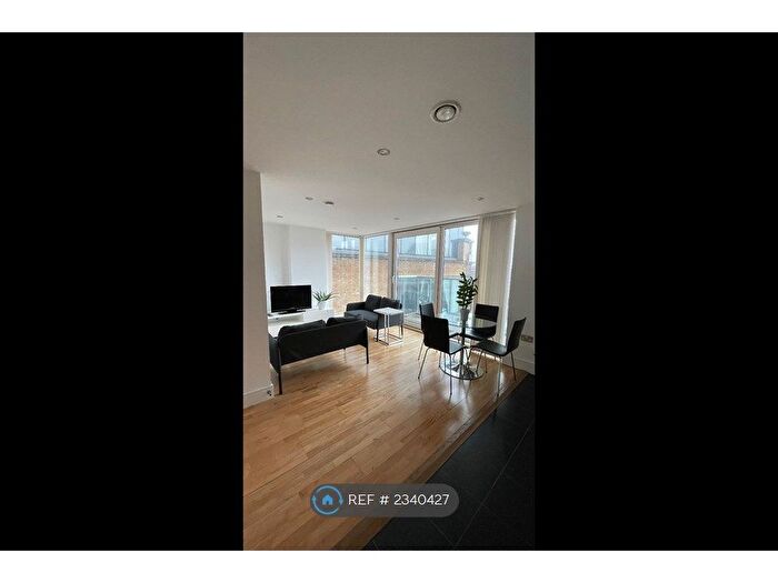 1 Bedroom Flat To Rent In Distillery Tower, London, SE8