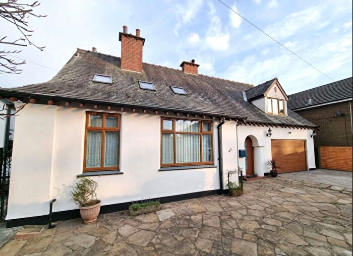 4 Bedroom Detached House For Sale In Queens Drive, Fulwood, Preston, PR2