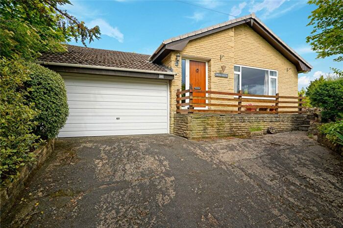 3 Bedroom Bungalow For Sale In New Road, Holymoorside, Chesterfield, Derbyshire, S42