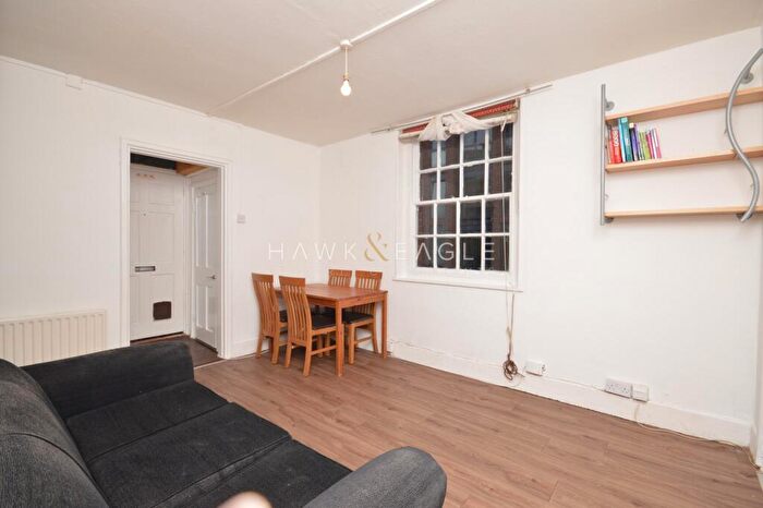 2 Bedroom Flat To Rent In Hannibal Road, London, Greater London., E1
