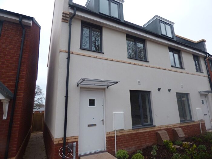 3 Bedroom Town House To Rent In Cranesbill Way, Newton Abbot, TQ12