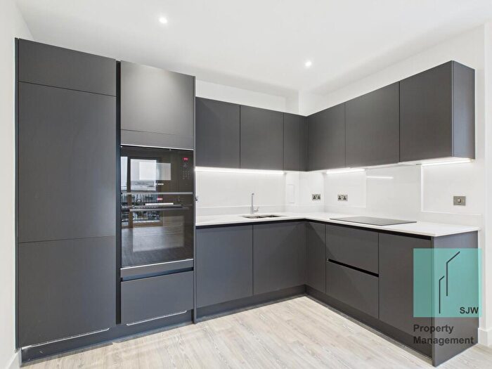 2 Bedroom Apartment To Rent In Gwen Davis Way, Lilium Court, RM9