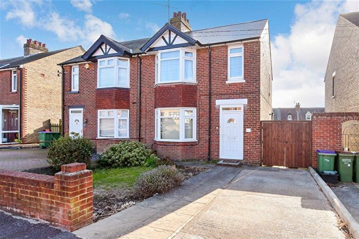 3 Bedroom Semi-Detached House For Sale In Joyes Road, Folkestone, Kent, CT19