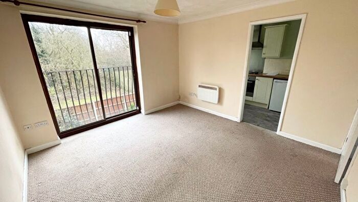 1 Bedroom Flat For Sale In Anderby Close, Lincoln, LN6
