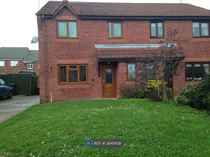 3 Bedroom Semi Detached House To Rent In Alyn Park, Hawarden, Deeside, CH5