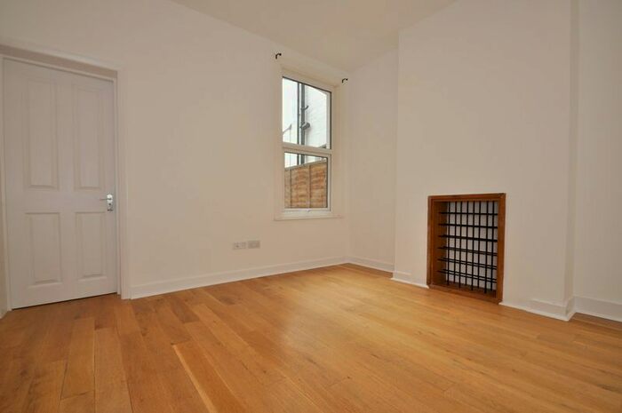 4 Bedroom Terraced House To Rent In Laburnum Road, South Wimbledon, London, SW19