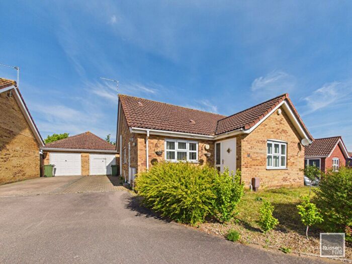 3 Bedroom Detached Bungalow For Sale In George Lowe Close, New Costessey, NR5