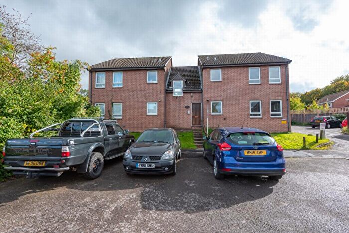 Apartment For Sale In Tippett Gardens, Hatch Warren, RG22