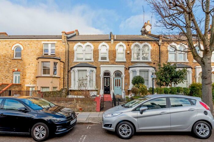 1 Bedroom Flat To Rent In Grenville Road, London, N19