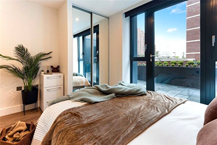 3 Bedroom Flat To Rent In Uncle Leeds, Uncle Leeds, LS1