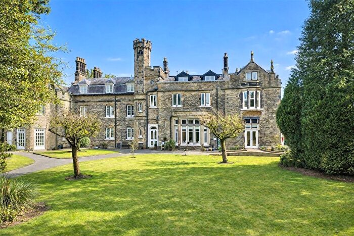 1 Bedroom Flat For Sale In Hall Lane, Mobberley, Knutsford, WA16