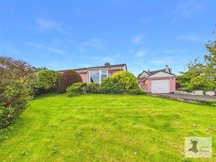 3 Bedroom Detached Bungalow For Sale In Aberporth, Cardigan, SA43