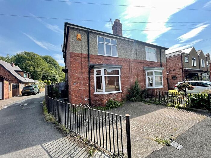 3 Bedroom Semi-Detached House For Sale In Bowen Road, Darlington, DL3