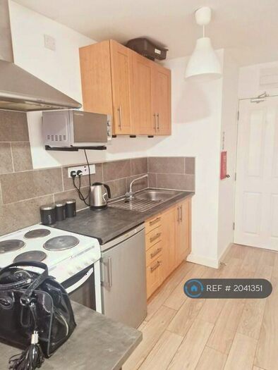 2 Bedroom Flat To Rent In Bramble Street, Coventry, CV1