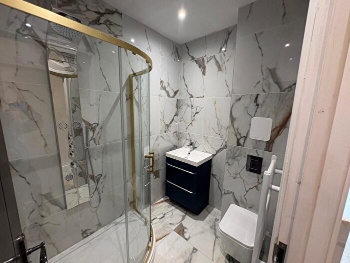 2 Bedroom Flat To Rent In Bed Apartments, Upper Bond S, Hinckley, LE10