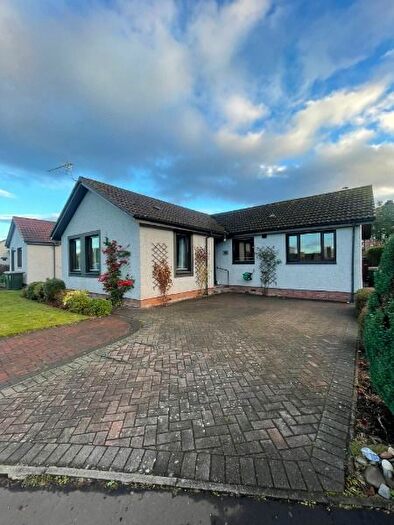3 Bedroom Bungalow To Rent In Marshall Road, Luncarty, Perthshire, PH1