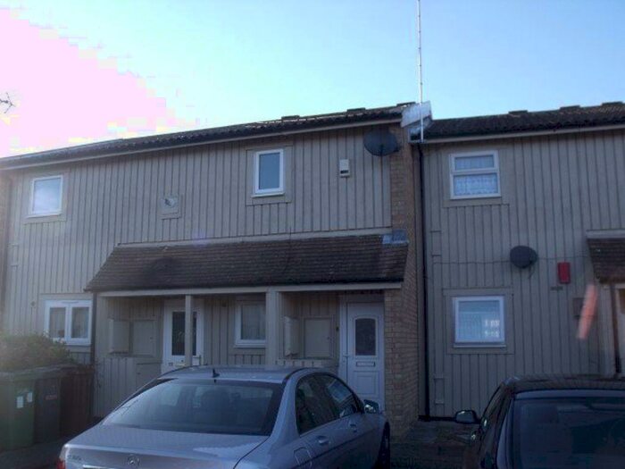 2 Bedroom Flat To Rent In Hinchcliffe, Orton Goldhay, Peterborough, PE2