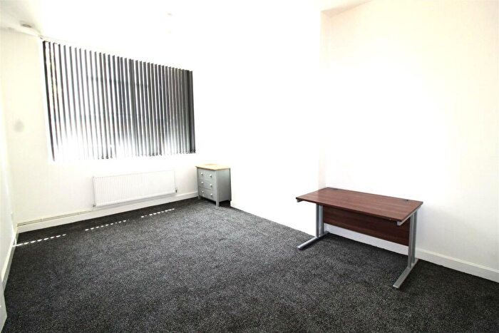 2 Bedroom Flat To Rent In Blaby Road, Wigston, LE18