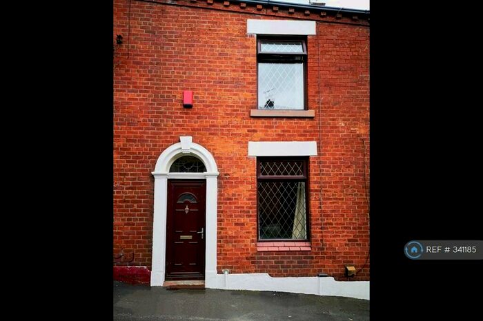 2 Bedroom Terraced House To Rent In Palm Street, Oldham, OL4