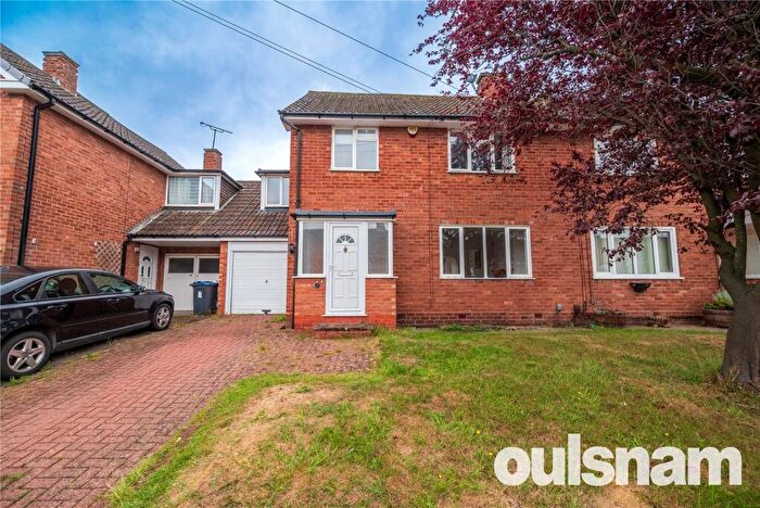 4 Bedroom Semi-Detached House To Rent In St. Denis Road, Birmingham, West Midlands, B29