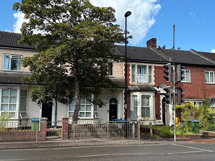 1 Bedroom Property To Rent In Northam Road, Southampton, Hampshire, SO14