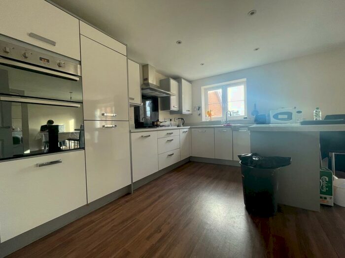 5 Bedroom House To Rent In Freesia Way, Cringleford, Norwich, NR4