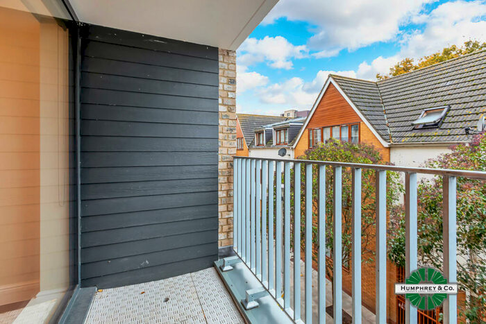 1 Bedroom Flat To Rent In Cameron Road, Seven Kings, IG3