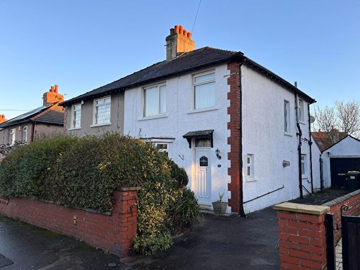 3 Bedroom Semi Detached House For Sale In West End Road, Morecambe, LA4