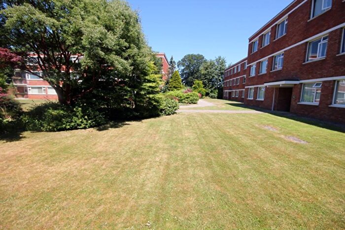 2 Bedroom Flat To Rent In Greenacres, Rayleigh Road, Bristol, BS9