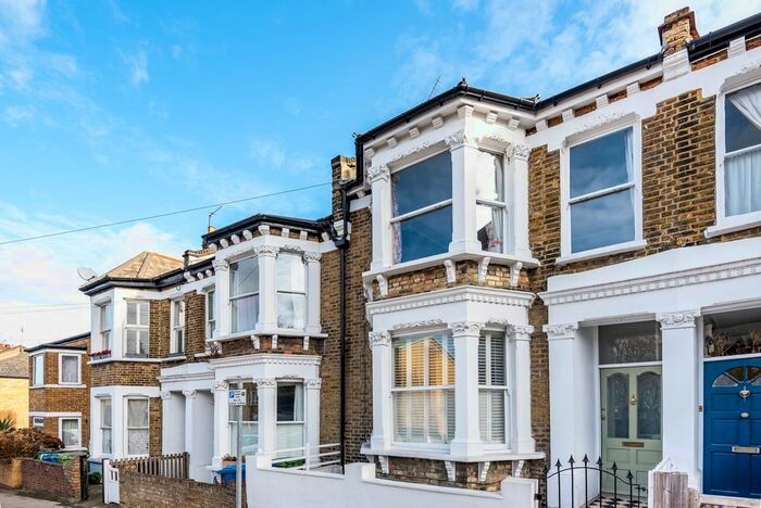 3 Bedroom Terraced House To Rent In Vestry Road, London, SE5