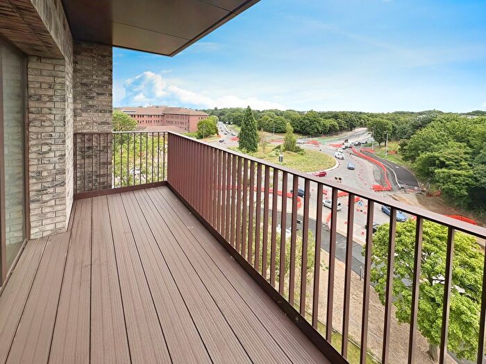 2 Bedroom Flat To Rent In Burnt Mill, Harlow, CM20