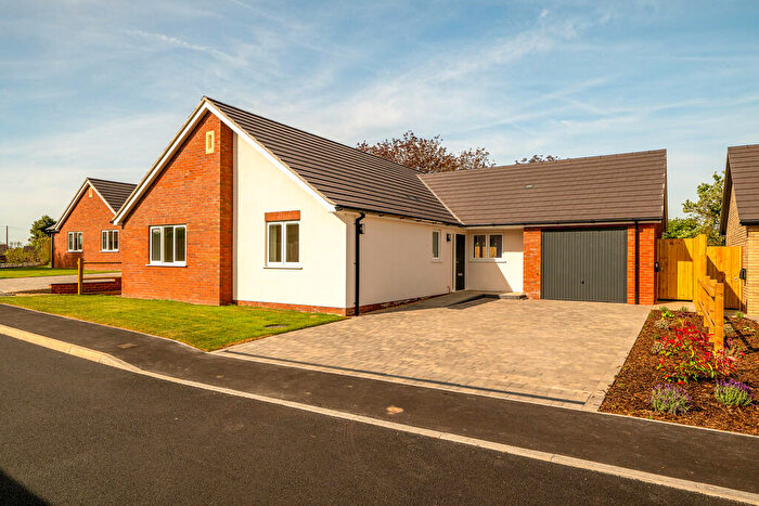 3 Bedroom Detached Bungalow For Sale In , Shooters Close, Caistor, LN7