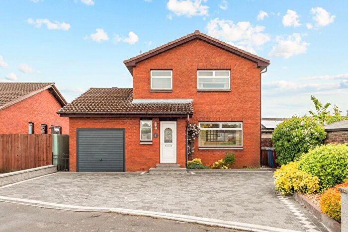 3 Bedroom Detached House For Sale In Mill Court, Carron, FK2