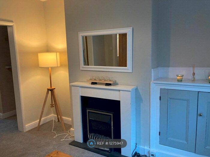 2 Bedroom Terraced House To Rent In Pickering Street, Chester CH2