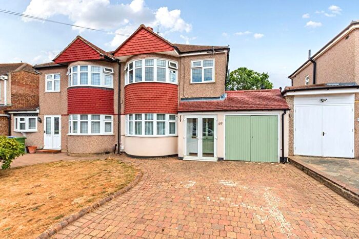 4 Bedroom Semi Detached House For Sale In Lewis Road, Sidcup, DA14