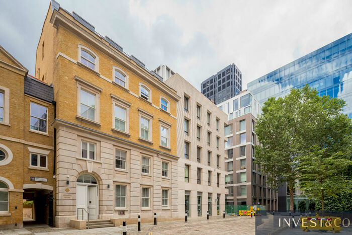 1 Bedroom Apartment For Sale In Vicary House, Barts Square, EC1A