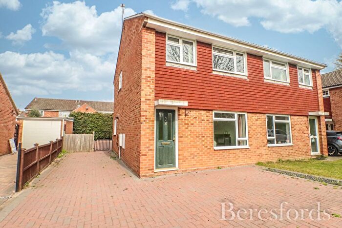 3 Bedroom Semi Detached House For Sale In Ashby Road, Witham, CM8