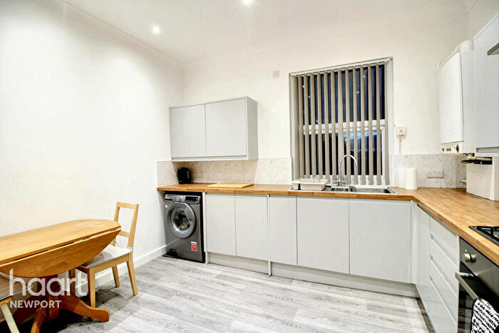 2 Bedroom Apartment To Rent In Chepstow Road, Newport, NP19