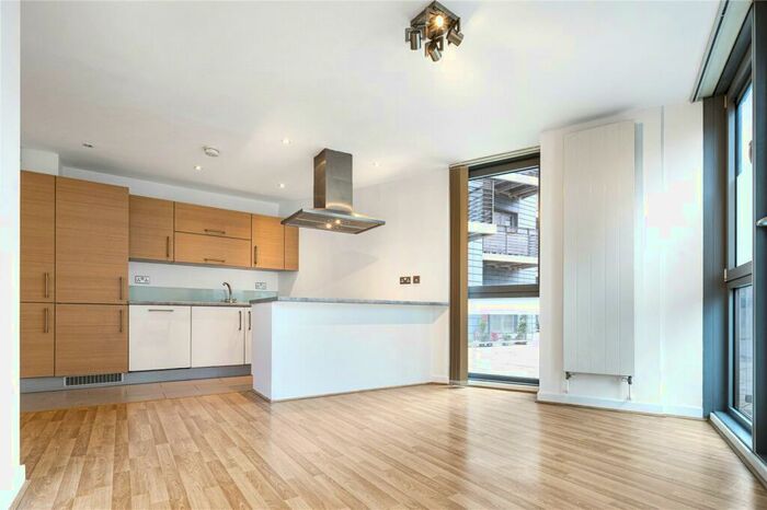 Flat To Rent In George Hudson Tower, High Street, London, E15