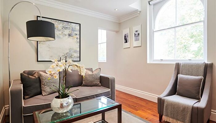 2 Bedroom Flat To Rent In Garden House, Kensington Gardens Square, W2