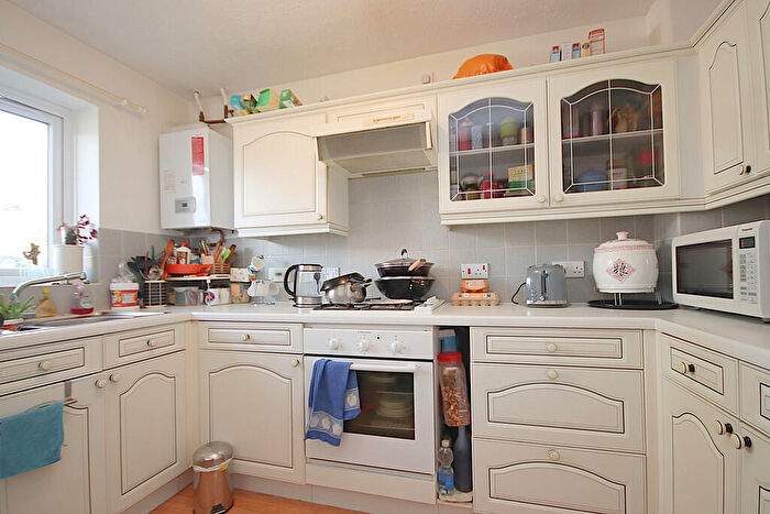 2 Bedroom Semi-Detached House For Sale In Roman Way, Billingshurst, RH14