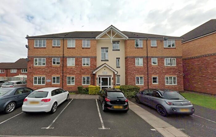 2 Bedroom Flat To Rent In Tudor Close, Sutton Coldfield, B73