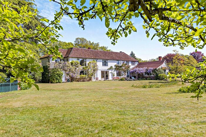 5 Bedroom Detached House For Sale In Upper Woolhampton, Reading, Berkshire, RG7