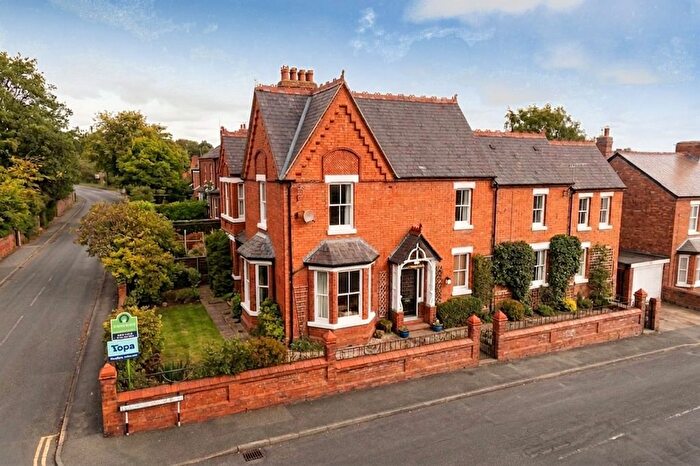4 Bedroom Semi Detached House For Sale In Oakhurst Road, Oswestry, SY11