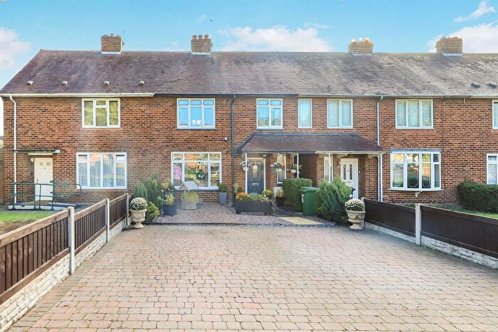 3 Bedroom Terraced House For Sale In East Park Way, East Park, Wolverhampton, WV1